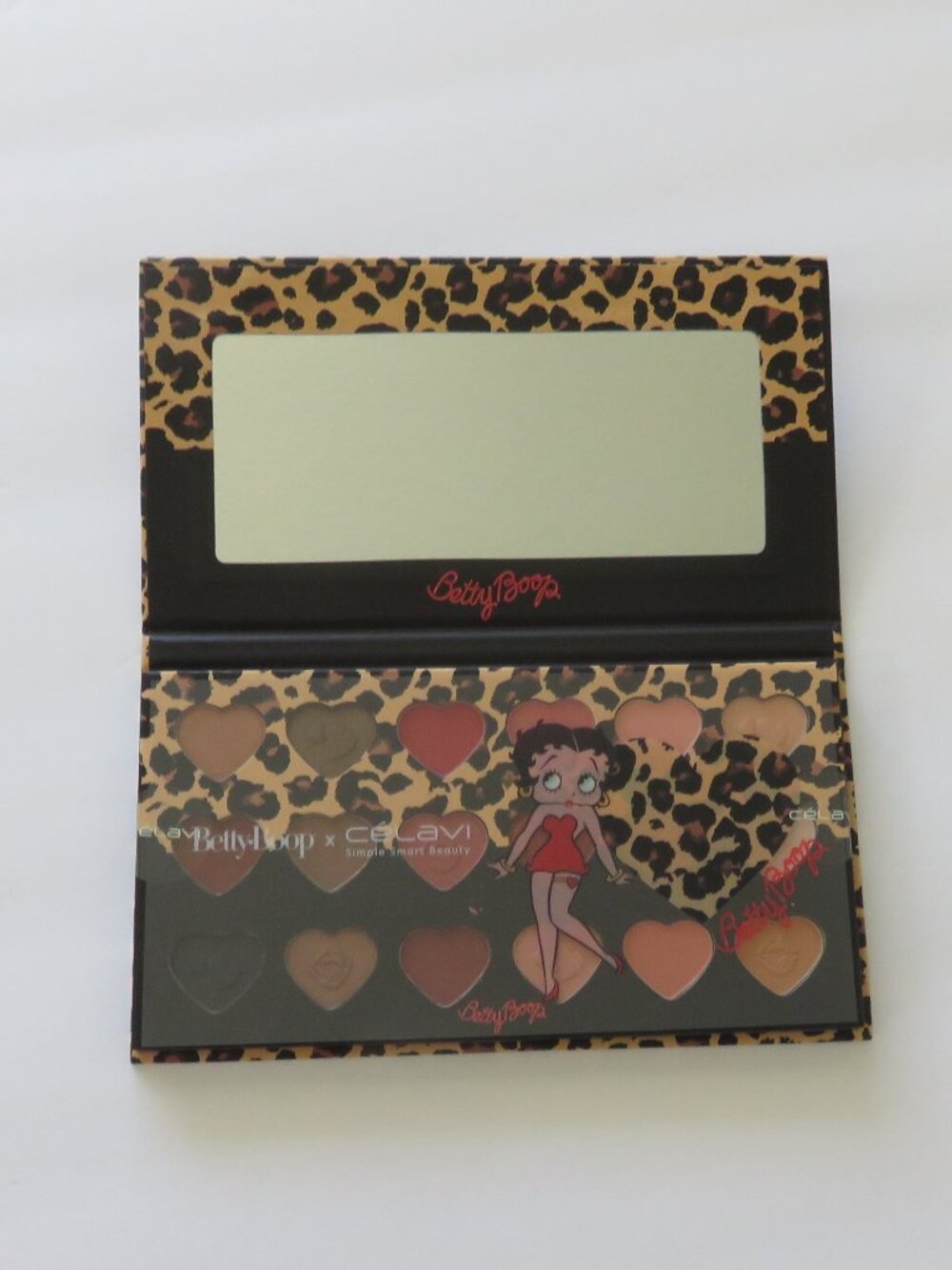 (#133) Betty Boop x Celavi Face 18-Color Palette